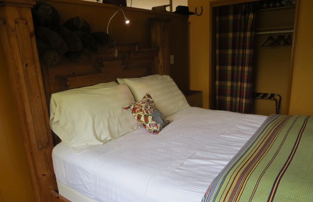 Zenyard Guest House Phoenix Dış mekan fotoğraf