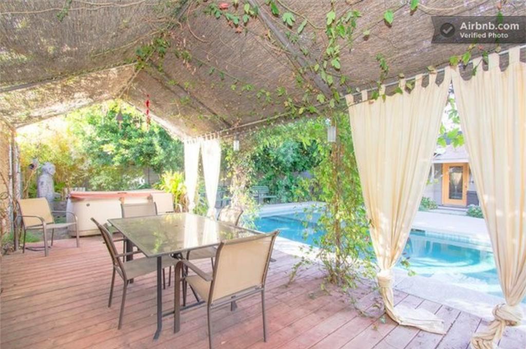 Zenyard Guest House Phoenix Dış mekan fotoğraf