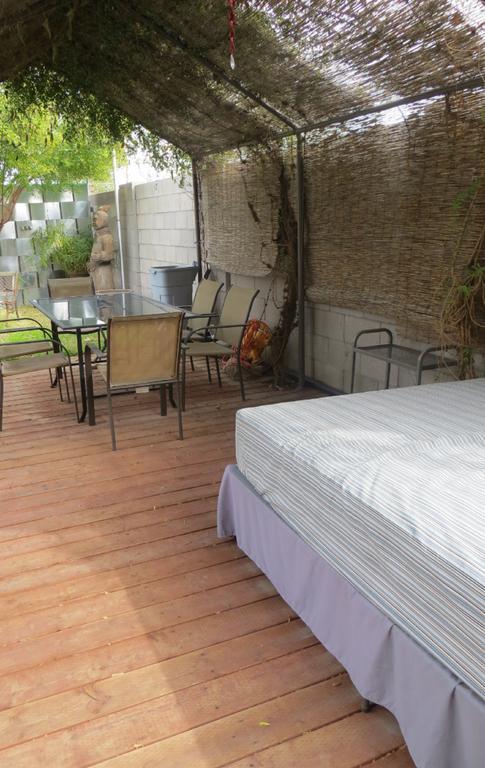 Zenyard Guest House Phoenix Dış mekan fotoğraf